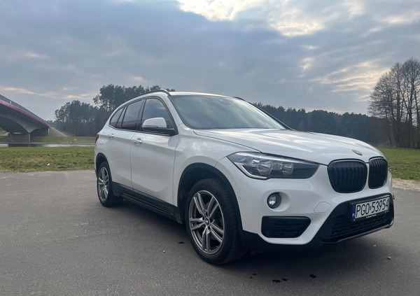 BMW X1 cena 100000 przebieg: 72500, rok produkcji 2018 z Orzesze małe 46